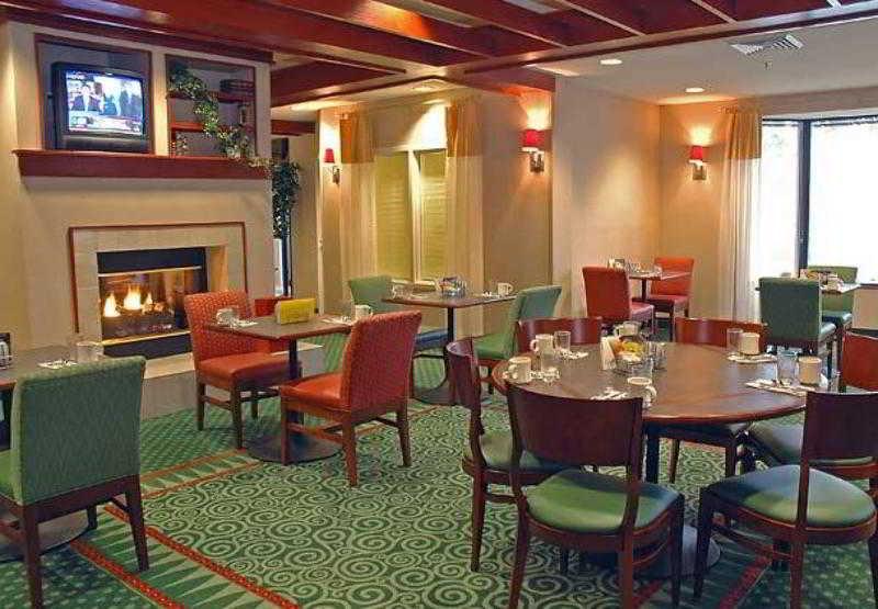 Hotel Courtyard Indianapolis Northwest Restaurante foto